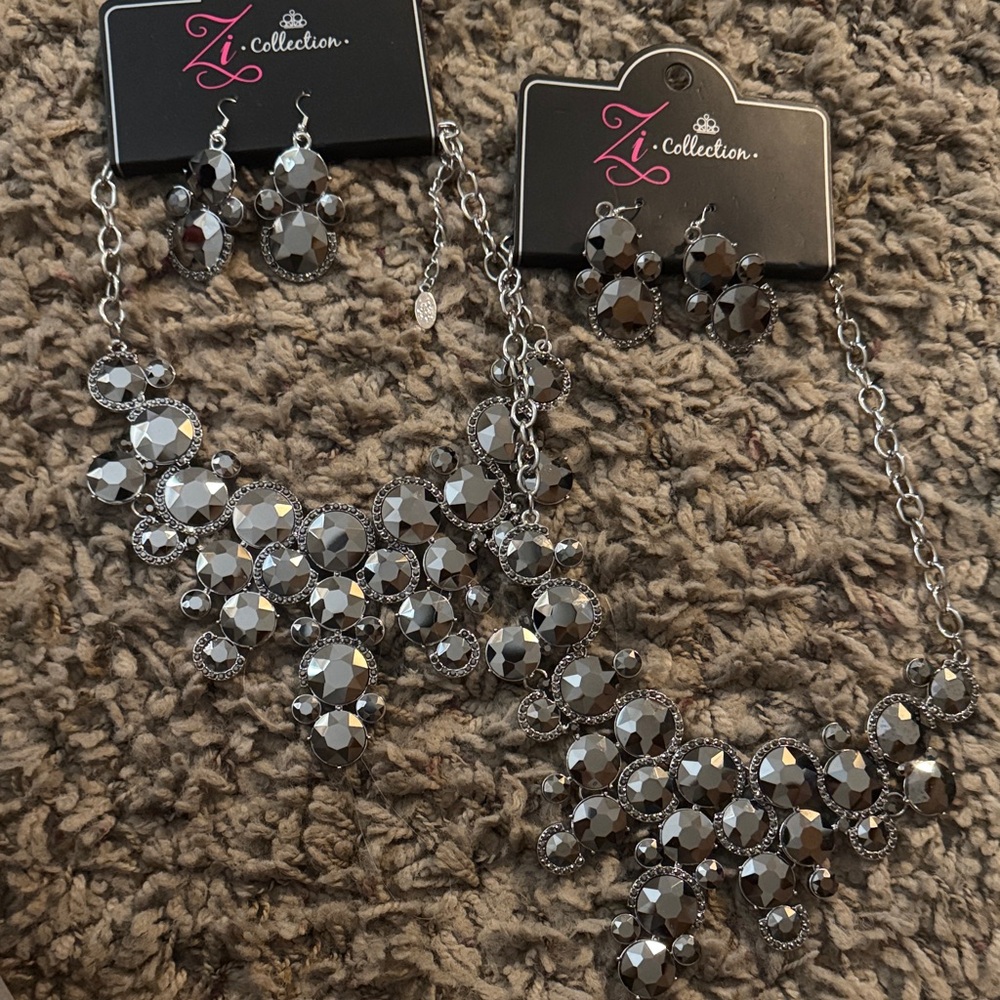 Paparazzi Zi Collextion FIERCE Gunmetal 2021 Necklace Set - 2!